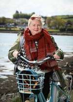 Watch Exploring Northern Ireland with SiobhÃ¡n McSweeney 9Movies